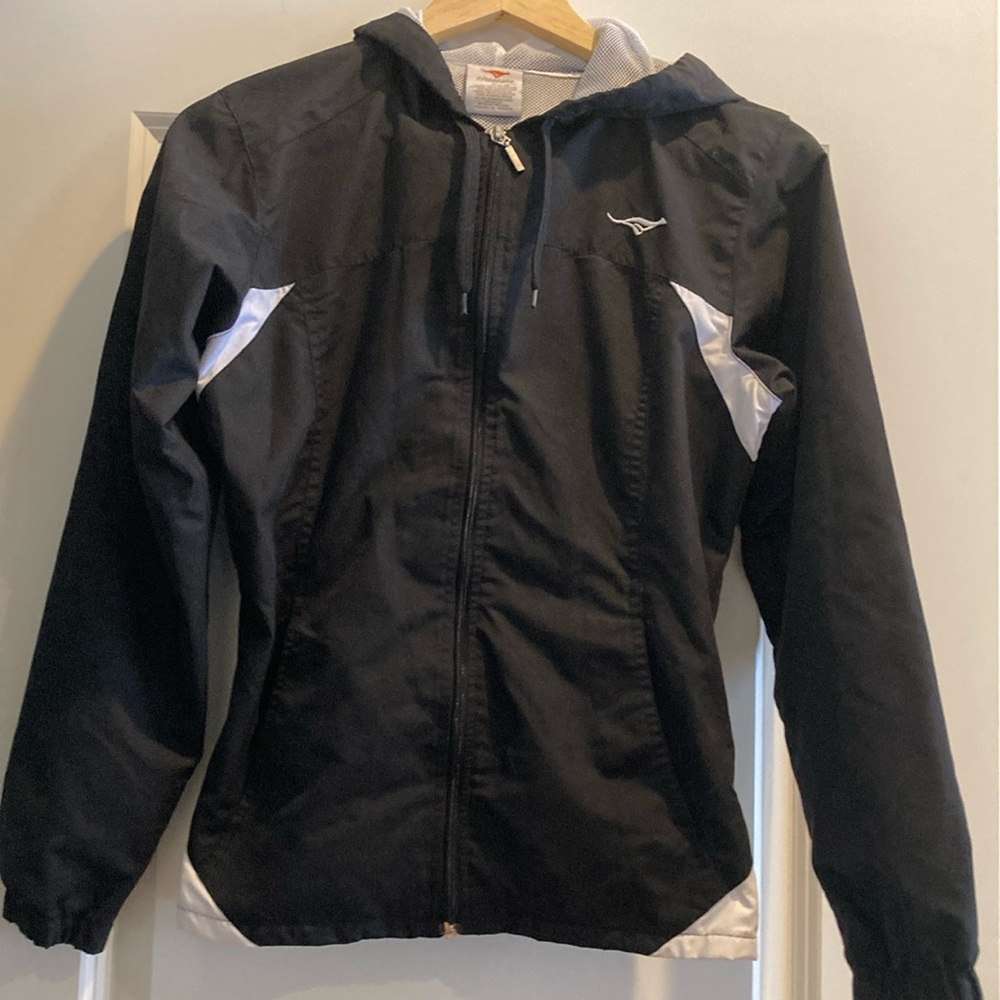 Cheetah lightweight Jacket with hood. Black with white detailing. Sz. S.